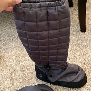 Russian Pointe warm-up booties